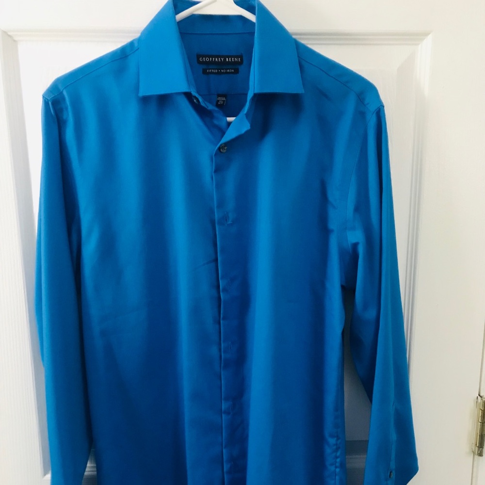 Men’s dress shirt